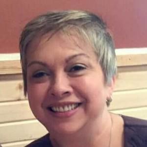 Meet your Posher, Dena